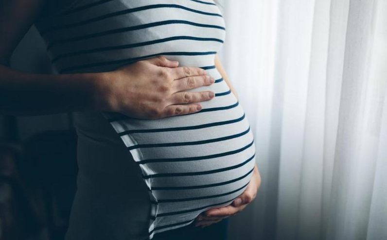 هل الحمل بعد تكميم المعدة آمن