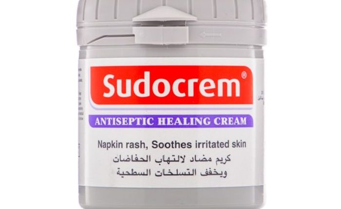 سودو كريم Sudocrem لعلاج التسلخات والالتهابات الجلدية ولتبييض المنطقة الحساسة والبشرة