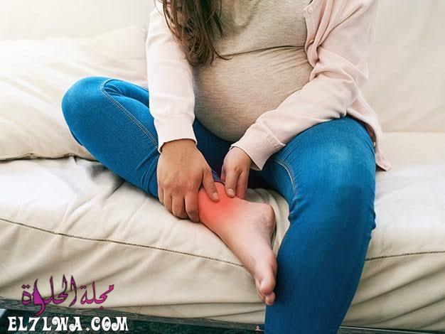 متى يكون تورم القدمين خطر للحامل
