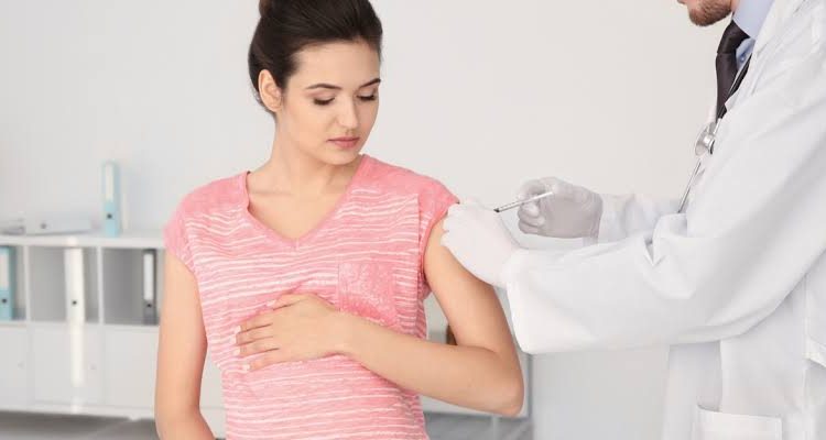 متى تكتمل رئة الجنين بعد الإبرة