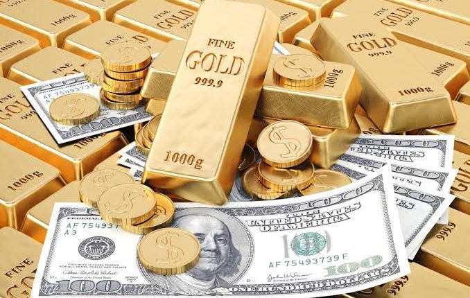 سعر الدولار والذهب اليوم بعد قرار البنك المركزي بتثبيت سعر الفائدة