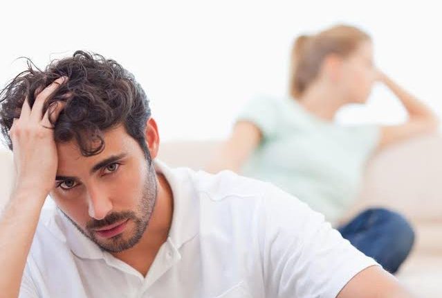 علامات حب الزوج لزوجته وقت الزعل