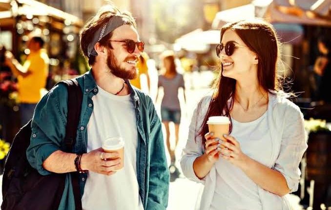 صفات في المرأة تخطف قلب الرجل