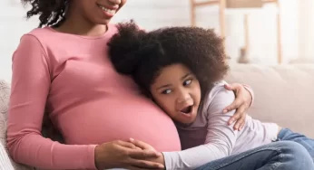 حركة الجنين قوية ومؤلمة