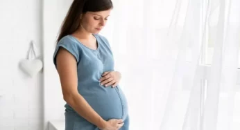 ألم أعلى البطن للحامل في الشهر السابع